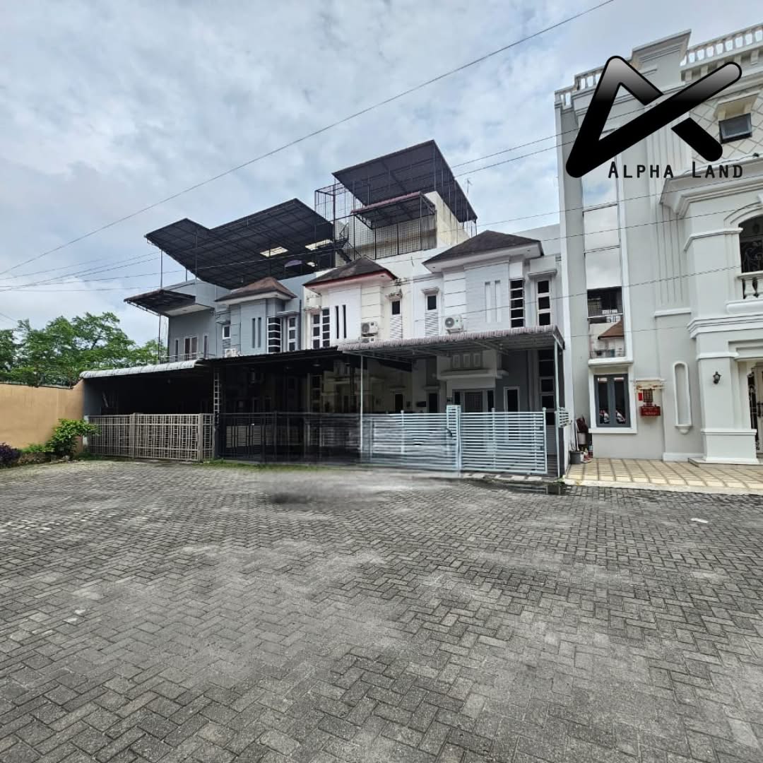  Villa Grand Legian - Kapten Muslim 